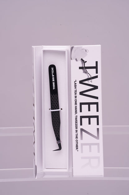 Tweezers